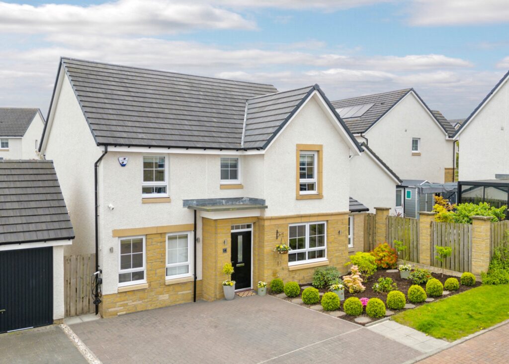 Malletsheugh Wynd, Newton Mearns, Glasgow