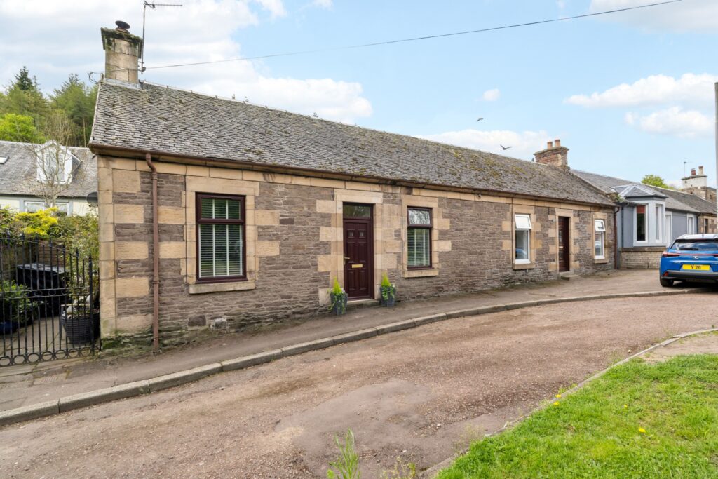 Riverside Road, Kirkfieldbank, Lanark